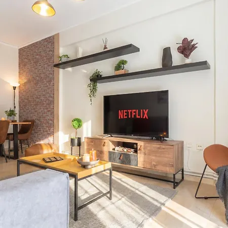 Apartment Haven - Spacious Urban