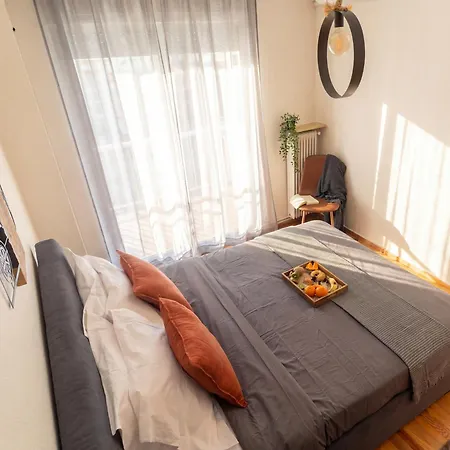 Haven - Spacious Urban Apartment *