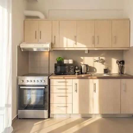Apartment Haven - Spacious Urban *